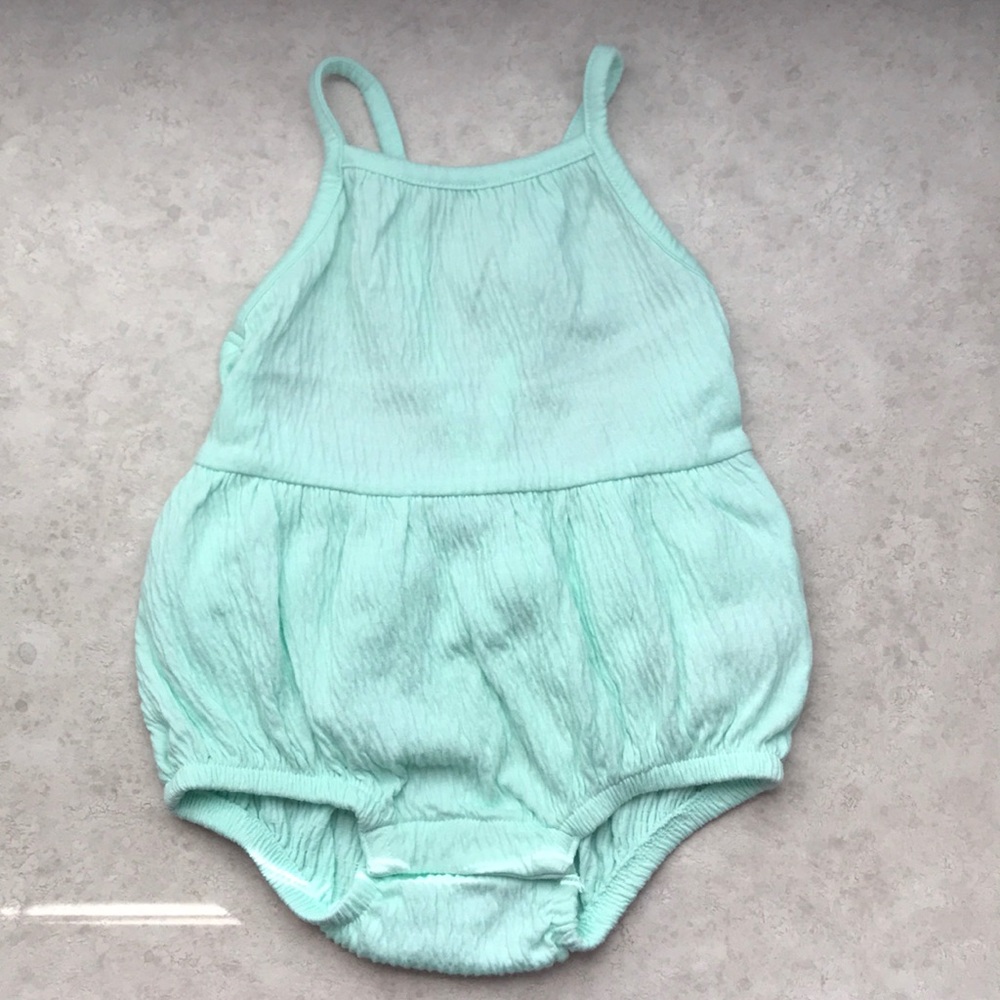 Old navy bubble outfit - baby girl